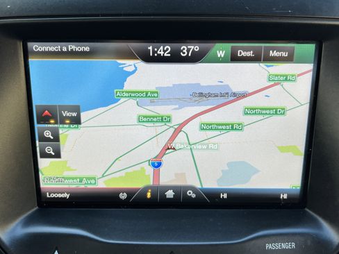 Used 2015 Ford Explorer XLT w/ Equipment Group 202A image 12