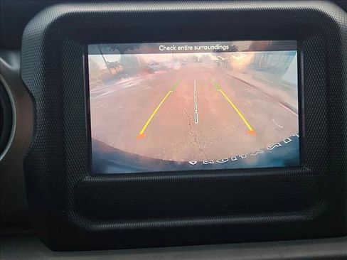 Used 2020 Jeep Wrangler Willys image 14