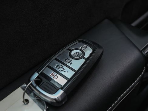 New 2025 Ford F150 Lightning Platinum image 27