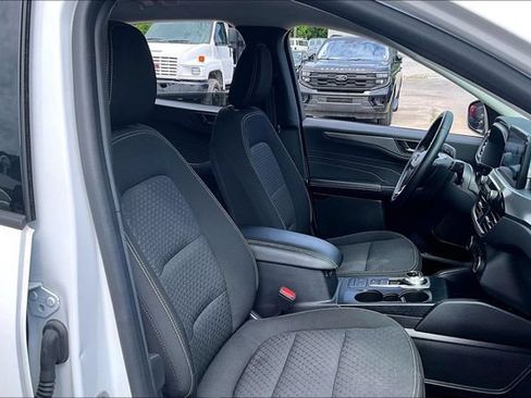 Used 2023 Ford Escape Active w/ Cold Weather Package FWD image 7