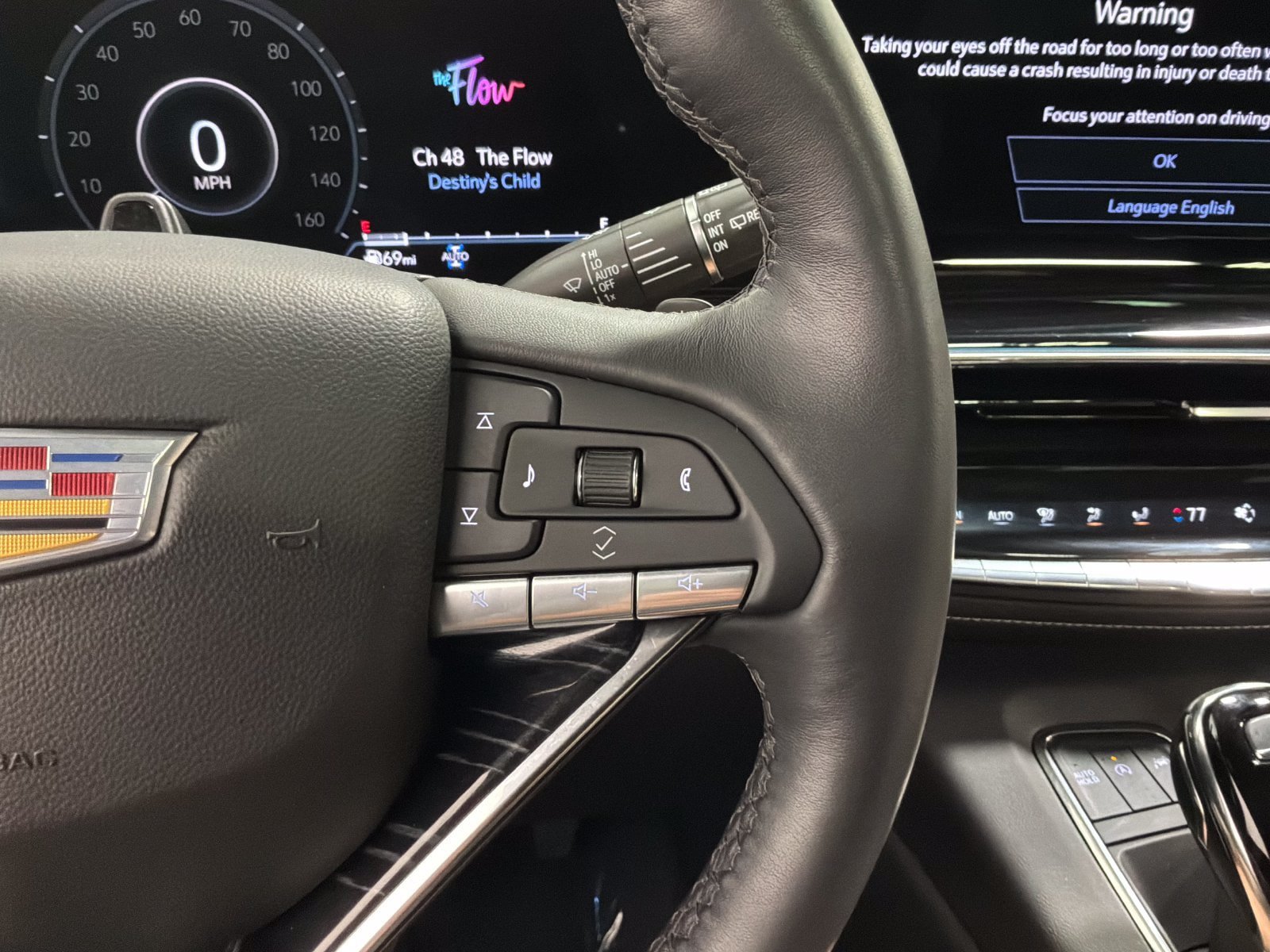 Used 2023 Cadillac Escalade Sport w/ LPO, ONYX Package AWD/4WD image 20