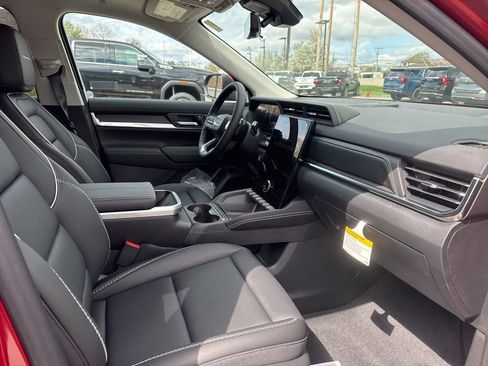New 2026 GMC Terrain Denali AWD/4WD image 11