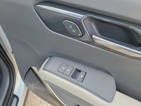 New 2026 Kia EV9 Land AWD/4WD image 11