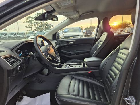 Certified 2024 Ford Edge SEL image 10
