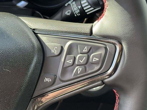 Used 2023 Chevrolet Equinox RS w/ RS Leather Package image 19