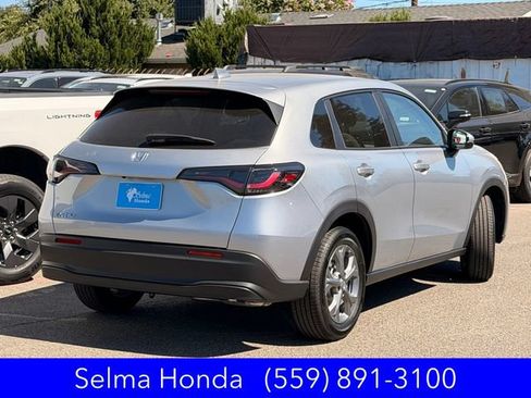 New 2027 Honda HR-V LX image 4