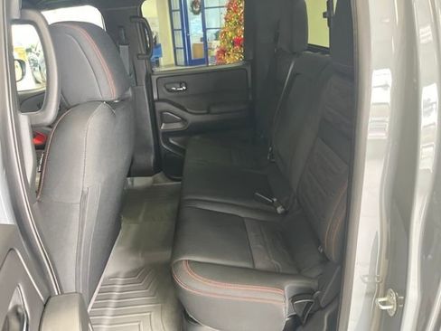 Used 2024 Nissan Frontier Pro-X image 26