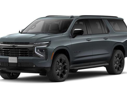 New 2026 Chevrolet Suburban RST image 3