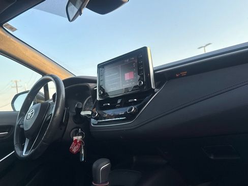 Used 2021 Toyota Corolla SE FWD image 28
