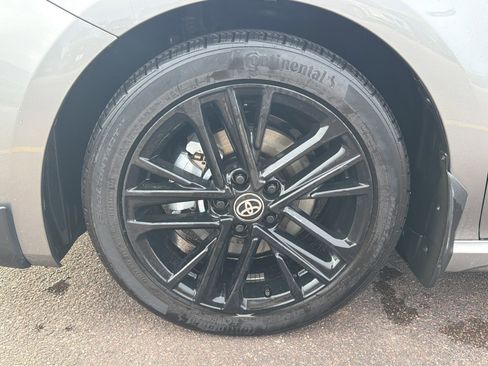 Used 2025 Toyota Camry SE image 15