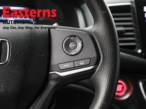 Used 2022 Honda Pilot Sport image 16