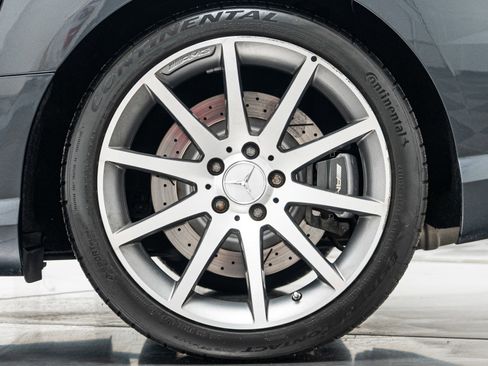 Used 2015 Mercedes-Benz SLK 55 AMG image 11