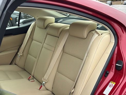 Used 2014 Lexus ES 350 w/ Premium Package image 27