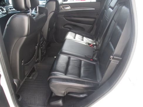 Used 2015 Jeep Grand Cherokee Limited w/ Trailer Tow Group IV image 11