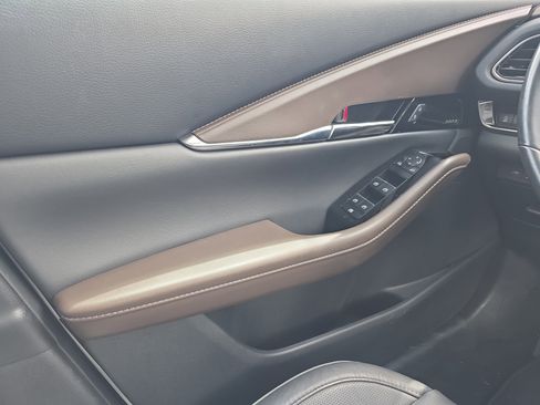 Used 2023 MAZDA CX-30 AWD 2.5 S w/ Premium Package image 18