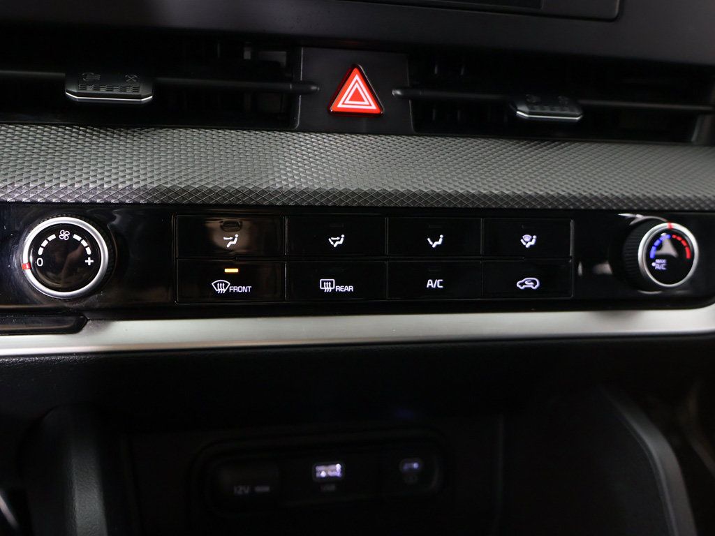 Used 2024 Kia Sportage LX FWD image 42