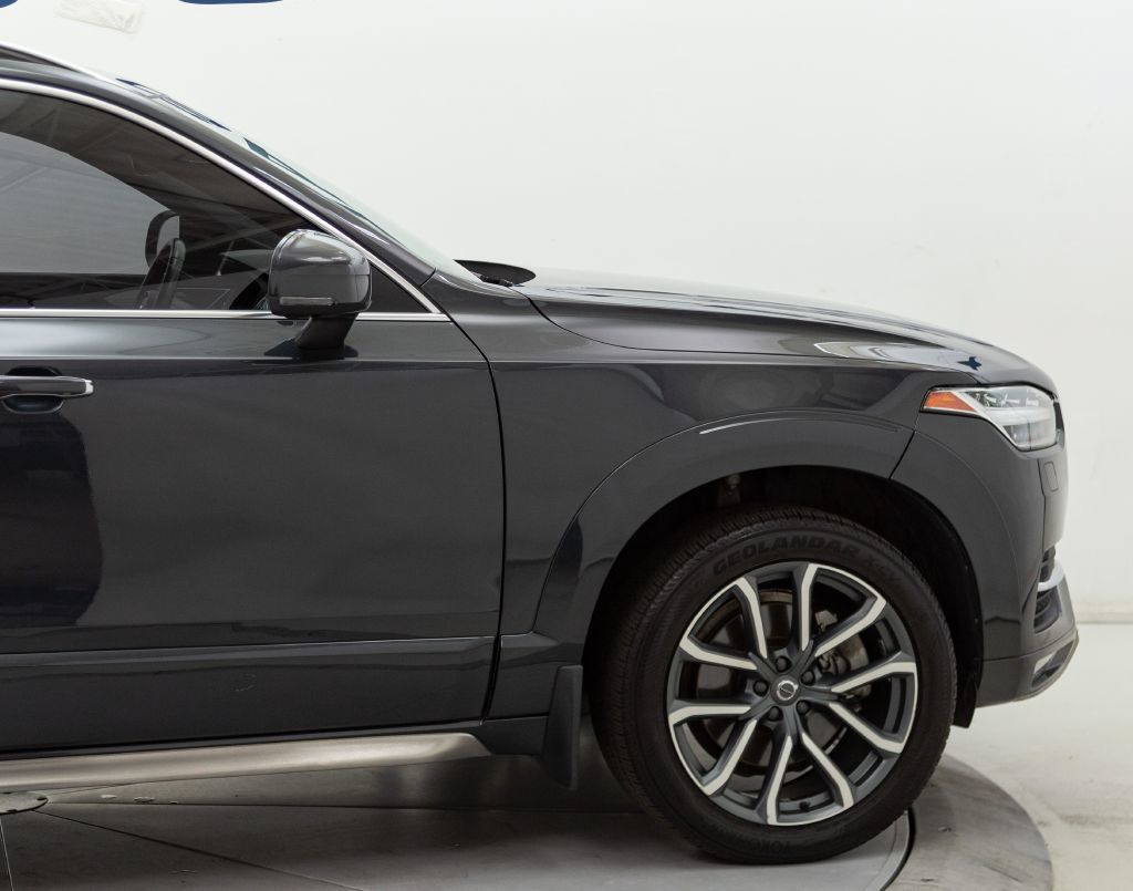 Used 2016 Volvo XC90 T6 Momentum w/ Momentum Plus Package AWD/4WD image 27