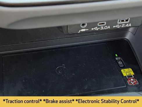 Used 2025 Subaru Crosstrek 2.5i Wilderness w/ Crosstrek Mirror Package image 9