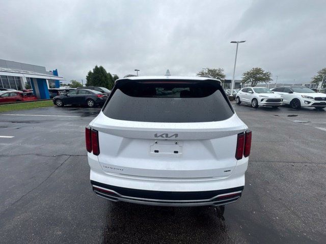 Used 2023 Kia Sorento SX AWD/4WD image 5