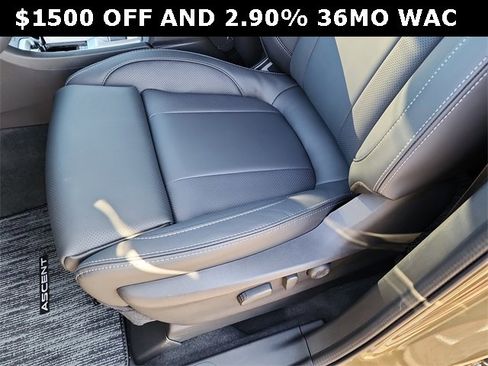 New 2026 Subaru Ascent Limited image 15