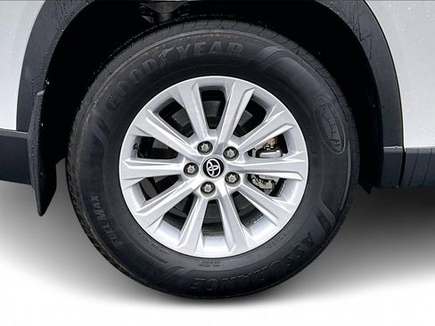 Used 2024 Toyota Grand Highlander Limited image 34