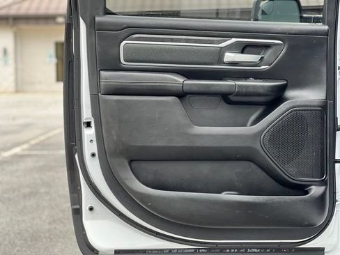 Used 2021 RAM 1500 Big Horn AWD/4WD image 14