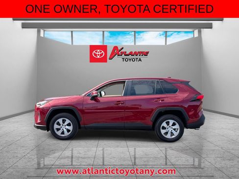 Certified 2023 Toyota RAV4 LE AWD/4WD image 5