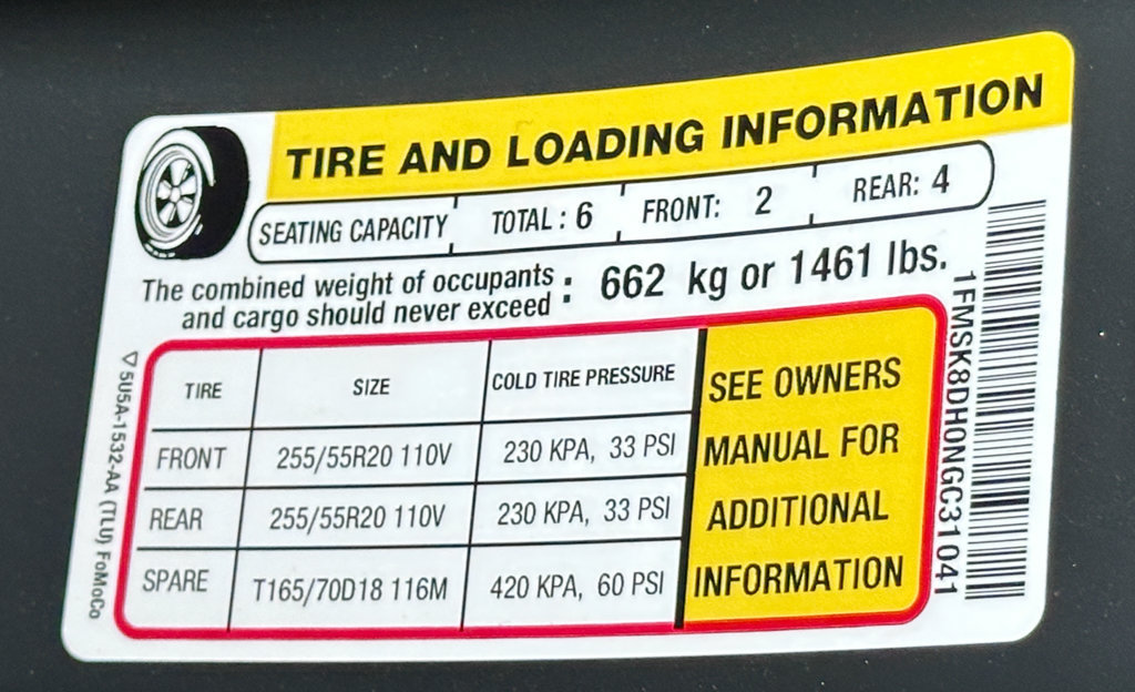 Certified 2022 Ford Explorer XLT w/ Equipment Group 202A AWD/4WD image 56