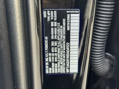 Certified 2025 Porsche Cayenne image 36