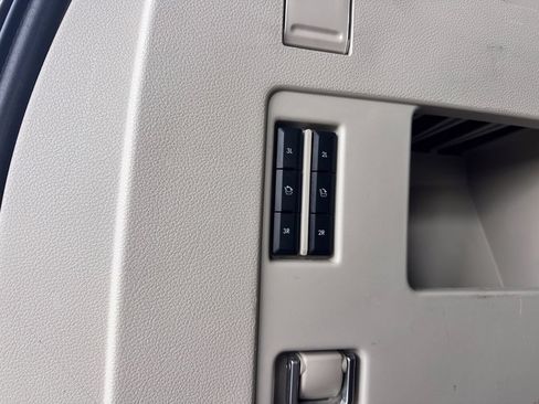 Used 2019 Lincoln Navigator L Reserve AWD/4WD image 28