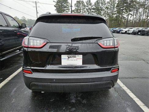 Used 2023 Jeep Cherokee Altitude Lux w/ Lux Elite Package image 9