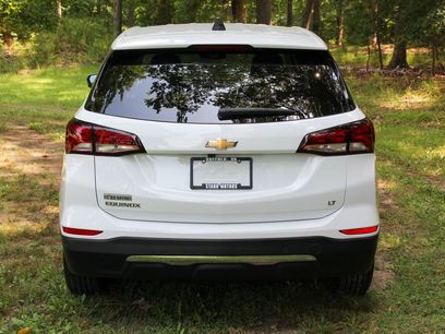 Used 2024 Chevrolet Equinox LT