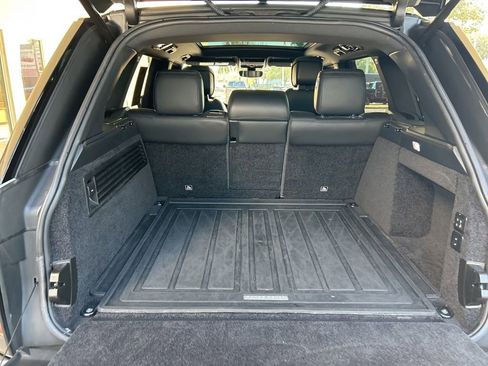 Used 2022 Land Rover Range Rover Westminster Edition image 42