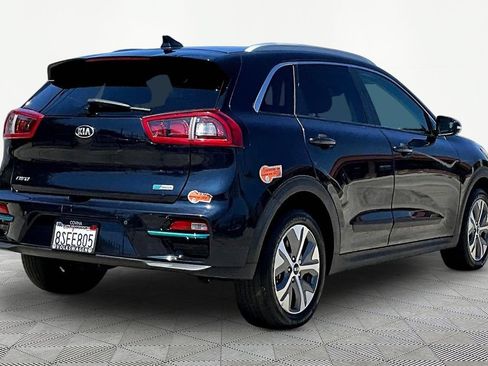 Used 2019 Kia Niro EX Premium FWD image 6