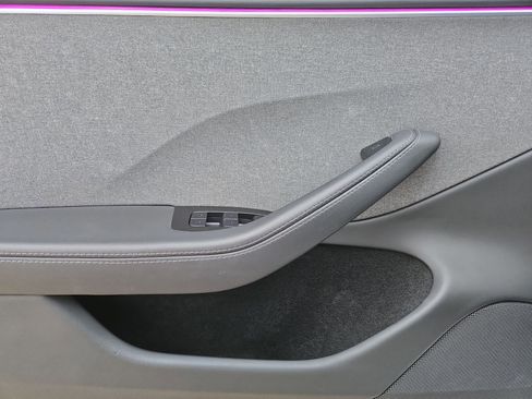 Used 2024 Tesla Model 3 Standard Range image 15