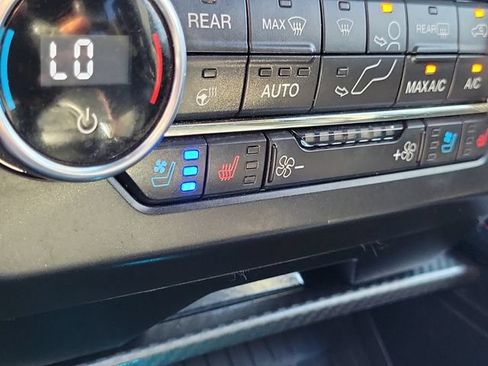 Certified 2021 Ford Expedition Max Limited AWD/4WD image 11