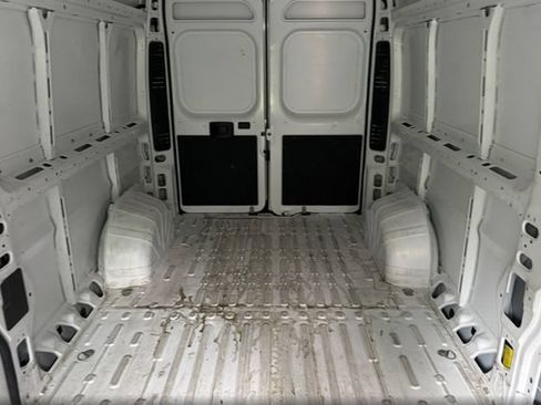 Used 2025 RAM ProMaster 3500 w/ Convenience Group FWD image 15