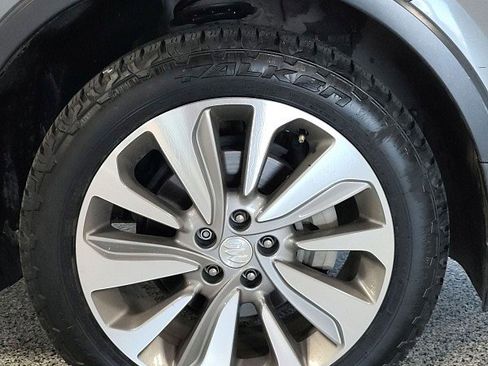 Used 2019 Buick Encore Preferred AWD/4WD image 2