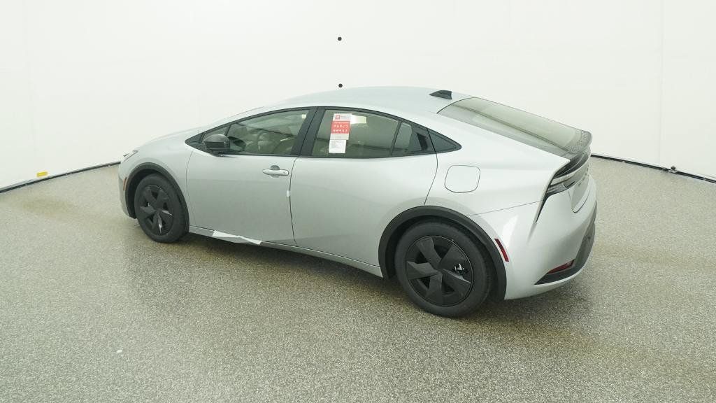 New 2026 Toyota Prius Plug-In Hybrid FWD image 7