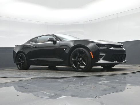 Used 2016 Chevrolet Camaro SS image 50