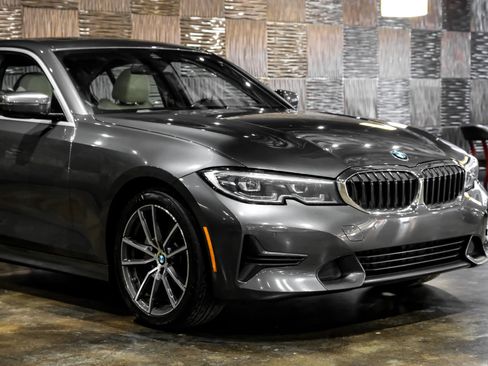 Used 2020 BMW 330i Sedan w/ Convenience Package image 7