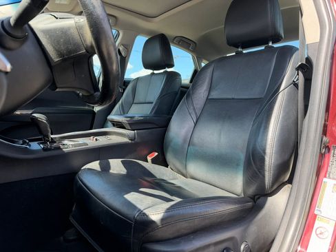 Used 2015 Toyota Avalon XLE Premium image 10