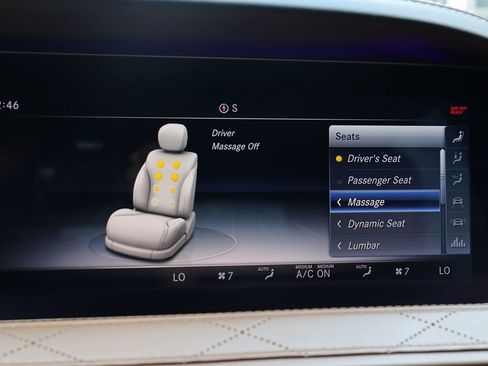 Used 2018 Mercedes-Benz S 560 4MATIC Sedan image 23