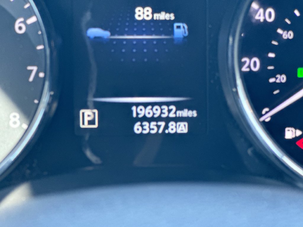 Used 2016 Nissan Rogue S FWD image 13