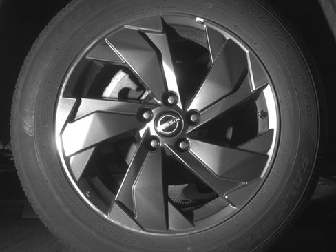 Used 2025 Nissan Rogue SV FWD image 15