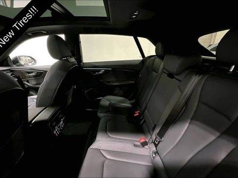 Certified 2021 Audi Q8 Premium Plus AWD/4WD image 23