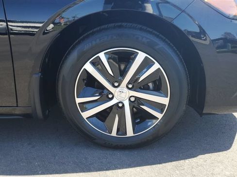Certified 2023 Honda Civic LX image 6