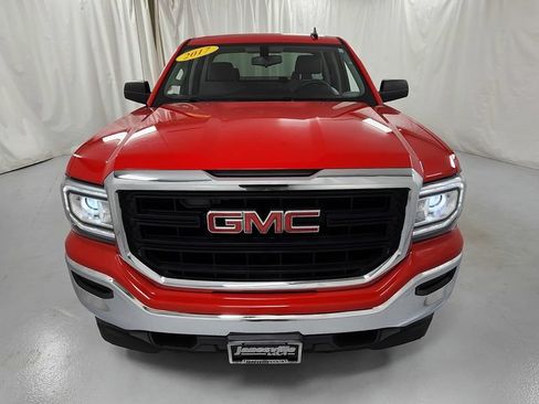Used 2017 GMC Sierra 1500 2WD Double Cab w/ Sierra Convenience Package image 8