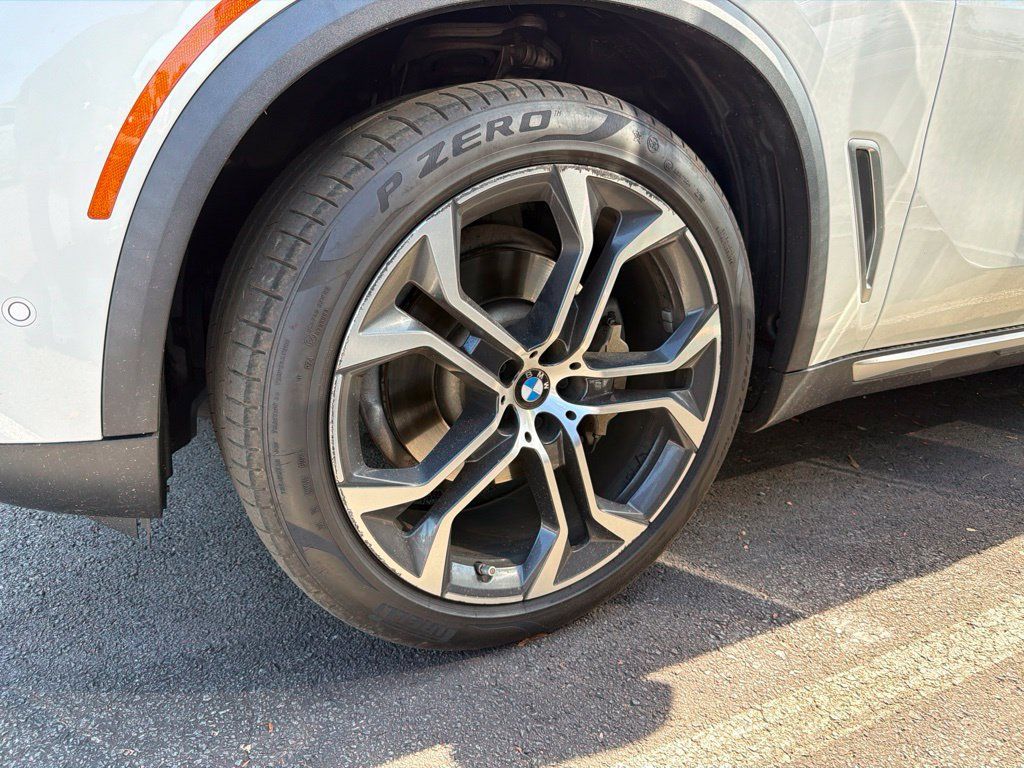 Used 2020 BMW X5 sDrive40i w/ Convenience Package RWD image 12