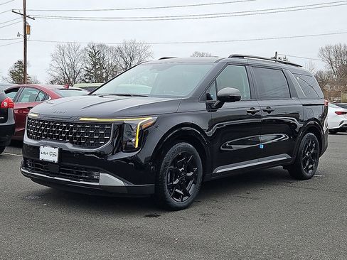 New 2026 Kia Carnival SX image 3